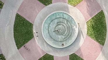 content.field_image['#items'].alt